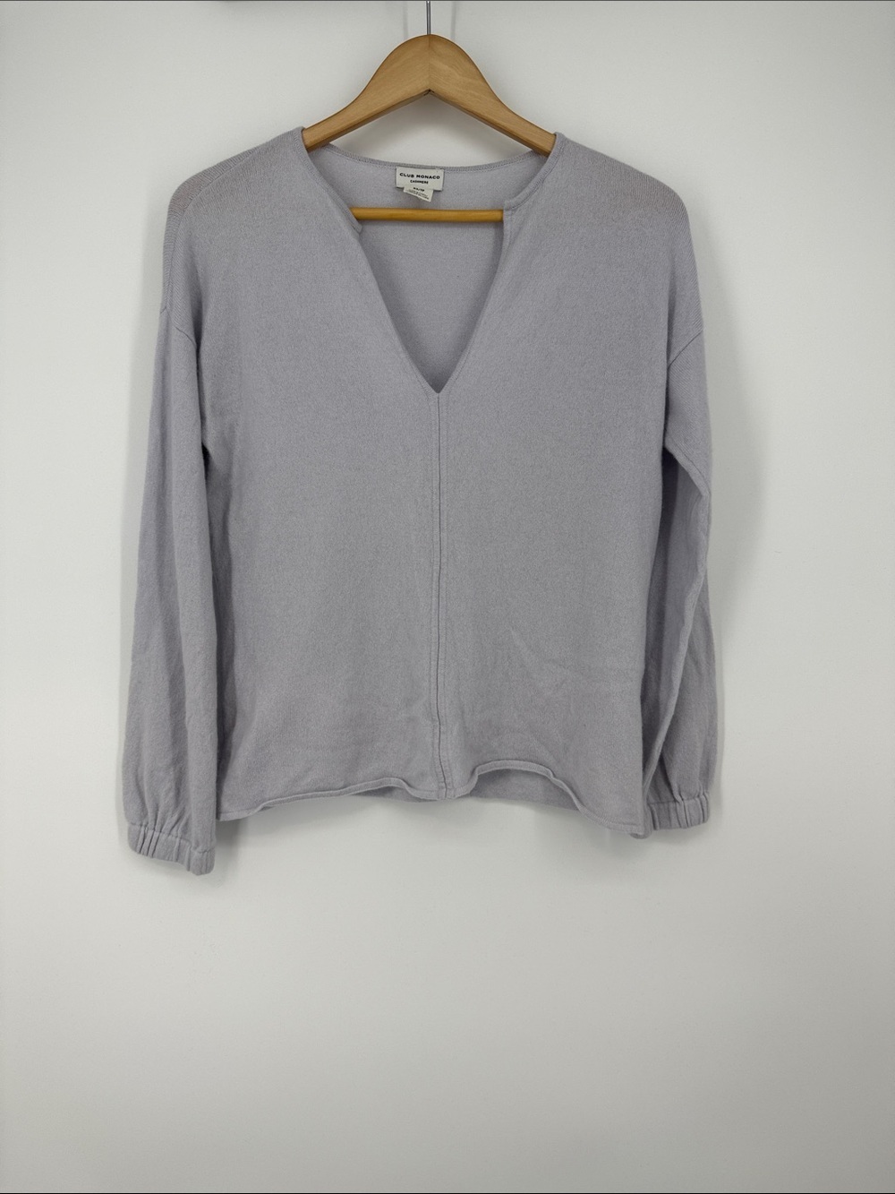 Club Monaco Cashmere Sweater in Light Lavender Size XS